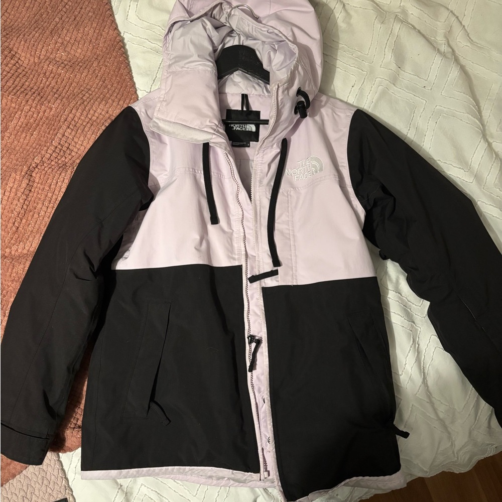 The North Face Women's Light Pink and Black Ski Jacket